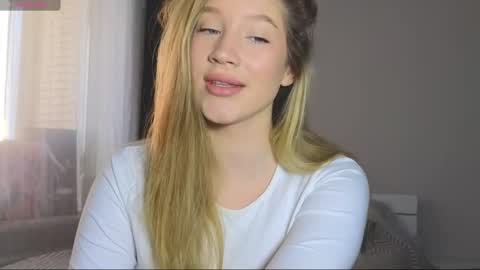 Snapshot of pink_rosee_ chatting on 25, 12, 2024   online show from 25, 12, 2024