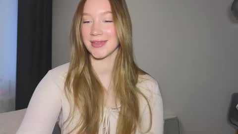 Snapshot of pink_rosee_ chatting on 18, 3, 2026 online show from 18, 3, 2026