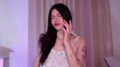 Snapshot of pinkarg chatting on 5, 1, 2025 - online show from 5, 1, 2025