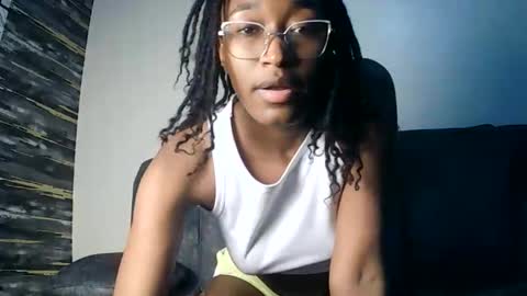 PinkyAura online show from 20, 2, 2026