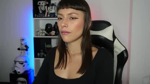 Snapshot of pinkcatlive chatting on 6, 4, 2026 Emily online show from 6, 4, 2026