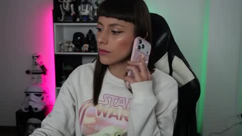 Snapshot of pinkcatlive chatting on 19, 4, 2026 Emily online show from 19, 4, 2026