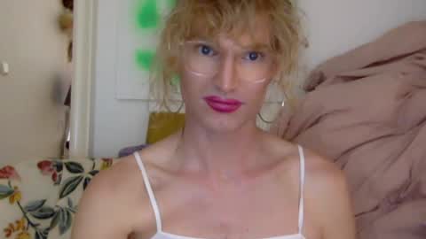 pinkfag online show from 17, 1, 2025