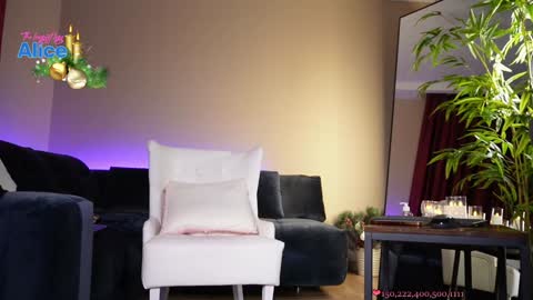 Alice   online show from 14, 1, 2025