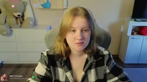 Snapshot of pinkiep1e chatting on 25, 4, 2026 pinkiep1e online show from 25, 4, 2026