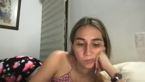 Snapshot of pinkilola chatting on 23, 3, 2026 Pinkilola online show from 23, 3, 2026