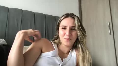 Snapshot of pinkilola chatting on 23, 3, 2026 Pinkilola online show from 23, 3, 2026