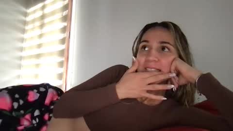 Snapshot of pinkilola chatting on 8, 4, 2026 Pinkilola online show from 8, 4, 2026