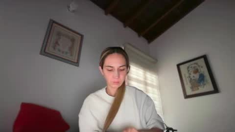 Pinkilola online show from 20, 4, 2026
