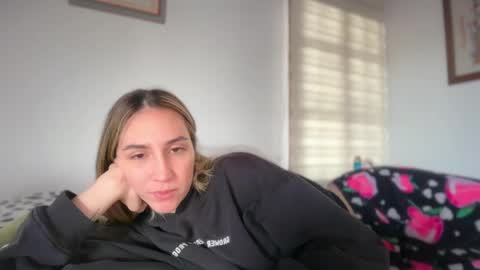 Snapshot of pinkilola chatting on 3, 5, 2026 Pinkilola online show from 3, 5, 2026