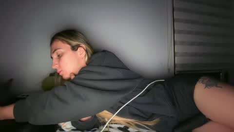 Snapshot of pinkilola chatting on 4, 5, 2026 Pinkilola online show from 4, 5, 2026