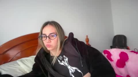Snapshot of pinkilola chatting on 31, 5, 2026 Pinkilola online show from 31, 5, 2026