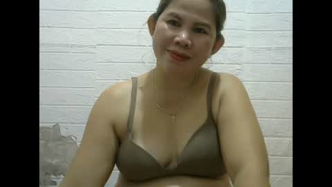 pinkishpusiemom18 online show from 23, 1, 2025
