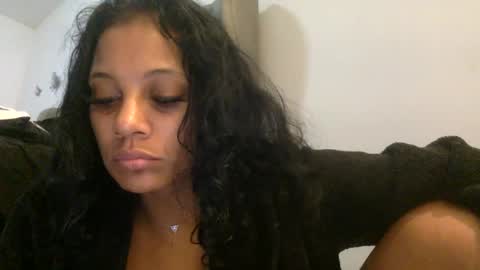 Snapshot of pinkmonae chatting on 3, 11, 2025 pinksugar online show from 3, 11, 2025