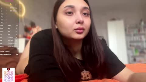 Snapshot of pinkncrazy chatting on 25, 10, 2025 HERES ALICE WELCOME EVERYONE LOVENSE DOMI REACT TO YOUR TIPS LETS MAKE A GREAT SHOW TOGETHER online show from 25, 10, 2025