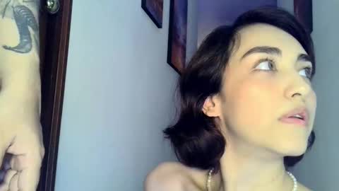 Lali  Milo online show from 2, 12, 2025