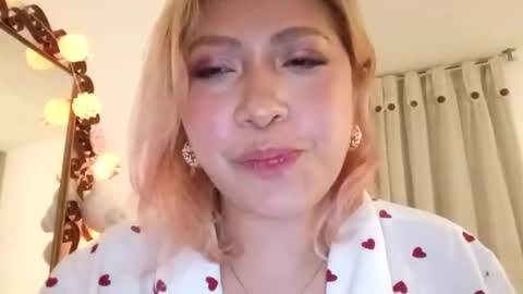 Snapshot of pinkpola chatting on 7, 6, 2026 Pink online show from 7, 6, 2026
