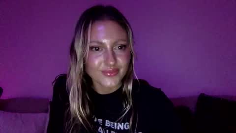 Snapshot of pinksn0wle0pard chatting on 15, 11, 2025 pinksn0wle0pard online show from 15, 11, 2025