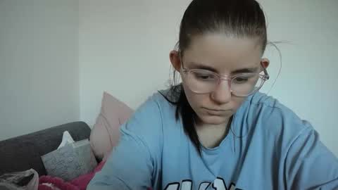 pinkwife97 online show from 19, 3, 2026