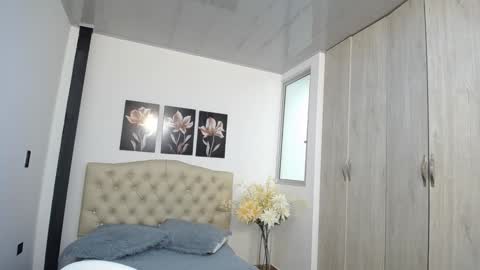 pinky_f00x online show from 4, 3, 2026