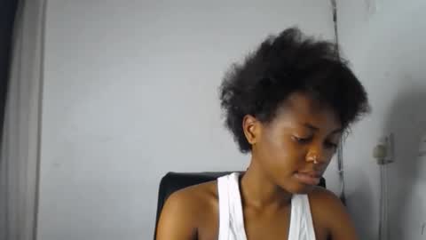 Snapshot of pinky_pussy68635 chatting on 16, 11, 2025 Arena online show from 16, 11, 2025