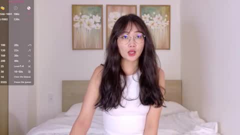 Snapshot of pinkyblooom chatting on 25, 3, 2026 Polly online show from 25, 3, 2026