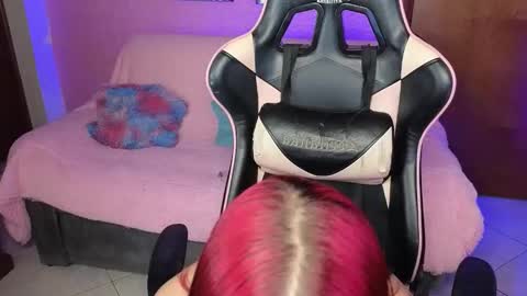 Snapshot of pinkygirl20 chatting on 6, 3, 2026 pinkygirl20 online show from 6, 3, 2026