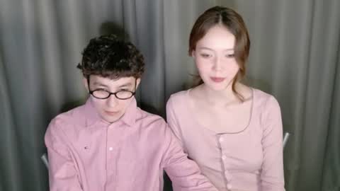Snapshot of pinkylovers chatting on 14, 6, 2026 Li long hair and Ru short hair online show from 14, 6, 2026