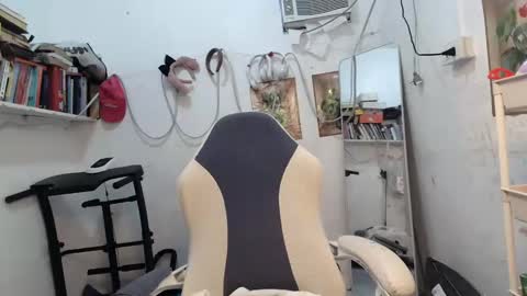 Rose online show from 28, 2, 2025