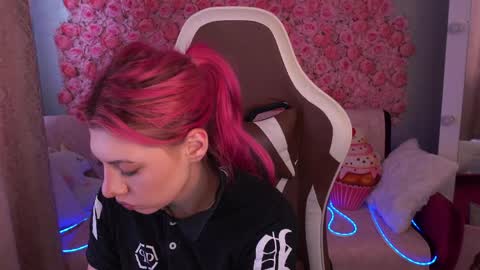 Snapshot of pinkytrix chatting on 18, 5, 2026 pinkytrix online show from 18, 5, 2026