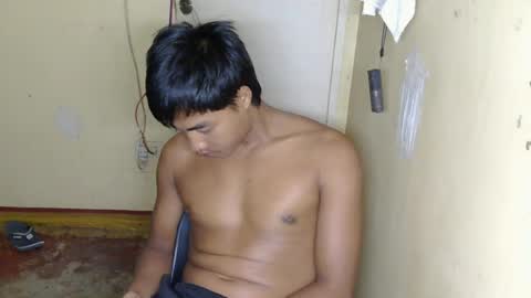 Snapshot of pinoy_brix chatting on 10, 7, 2026 pinoy_brix online show from 10, 7, 2026