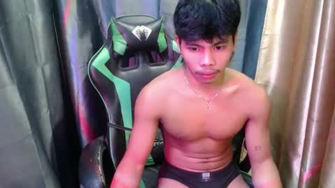 pinoy_fuckboy69 online show from 14, 5, 2026