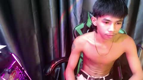 Snapshot of pinoy_oyd69 chatting on 8, 5, 2026 pinoy_oyd69 online show from 8, 5, 2026