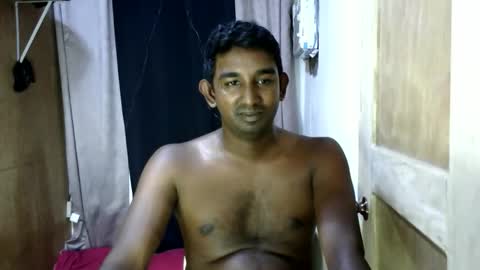Snapshot of pinoybbc_xx chatting on 18, 3, 2026 rayvienn online show from 18, 3, 2026