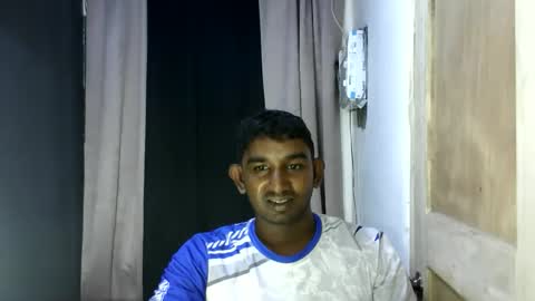 Snapshot of pinoybbc_xx chatting on 5, 4, 2026 rayvienn online show from 5, 4, 2026
