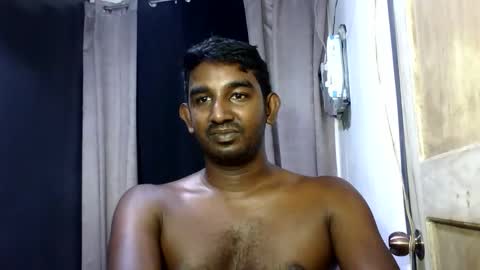 Snapshot of pinoybbc_xx chatting on 24, 4, 2026 rayvienn online show from 24, 4, 2026