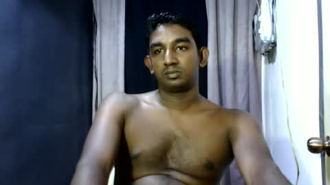 Snapshot of pinoybbc_xx chatting on 28, 4, 2026 rayvienn online show from 28, 4, 2026