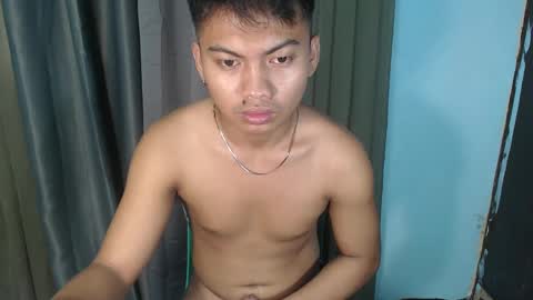 Snapshot of pinoycharmingboss20xx chatting on 5, 2, 2025 Donald online show from 5, 2, 2025