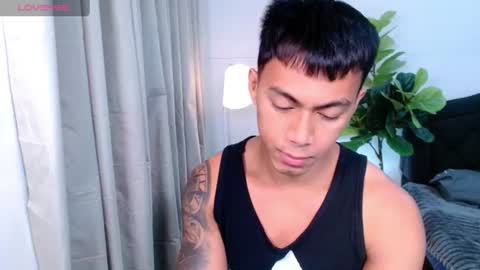 Snapshot of pinoymilker chatting on 24, 6, 2026 ethan online show from 24, 6, 2026