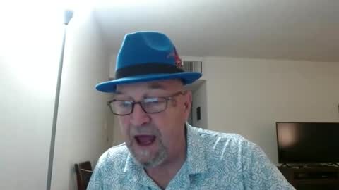 Snapshot of pipewizard chatting on 10, 1, 2025 pipewizard online show from 10, 1, 2025