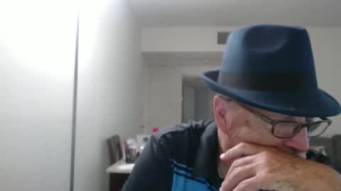 Snapshot of pipewizard chatting on 16, 9, 2025 pipewizard online show from 16, 9, 2025