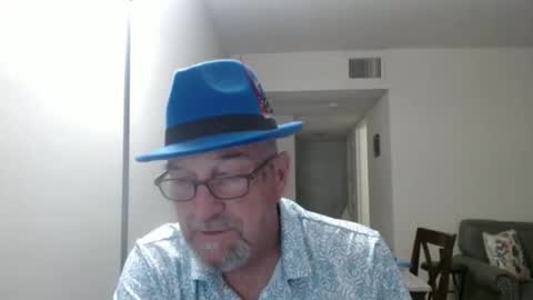 Snapshot of pipewizard chatting on 6, 11, 2025 pipewizard online show from 6, 11, 2025