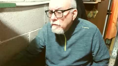 Snapshot of pippetta1 chatting on 15, 12, 2025 pippetta1 online show from 15, 12, 2025