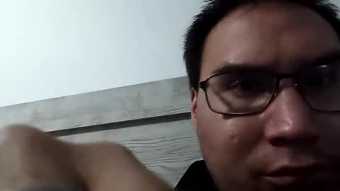 pirahna1012 online show from 5, 4, 2026