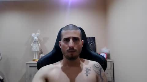 Snapshot of pirshi chatting on 26, 4, 2026 Gifted One online show from 26, 4, 2026