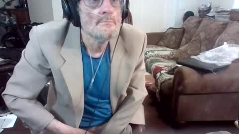 pitfalll online show from 4, 1, 2025