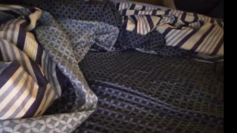 whom like be watching.i online show from 14, 12, 2025