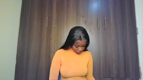 Snapshot of pixie_roman chatting on 26, 6, 2026 Majesty online show from 26, 6, 2026