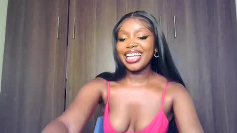 Snapshot of pixie_roman chatting on 27, 6, 2026 Majesty online show from 27, 6, 2026