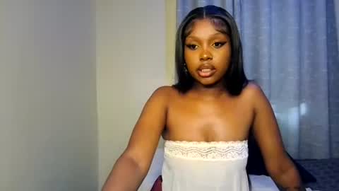 Snapshot of pixie_roman chatting on 21, 7, 2026 Majesty online show from 21, 7, 2026